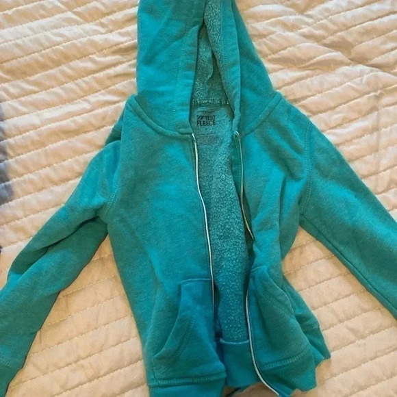 Girls size 3T bundle - dresses-pjs - zip up- skirt -top - Picture 16 of 16